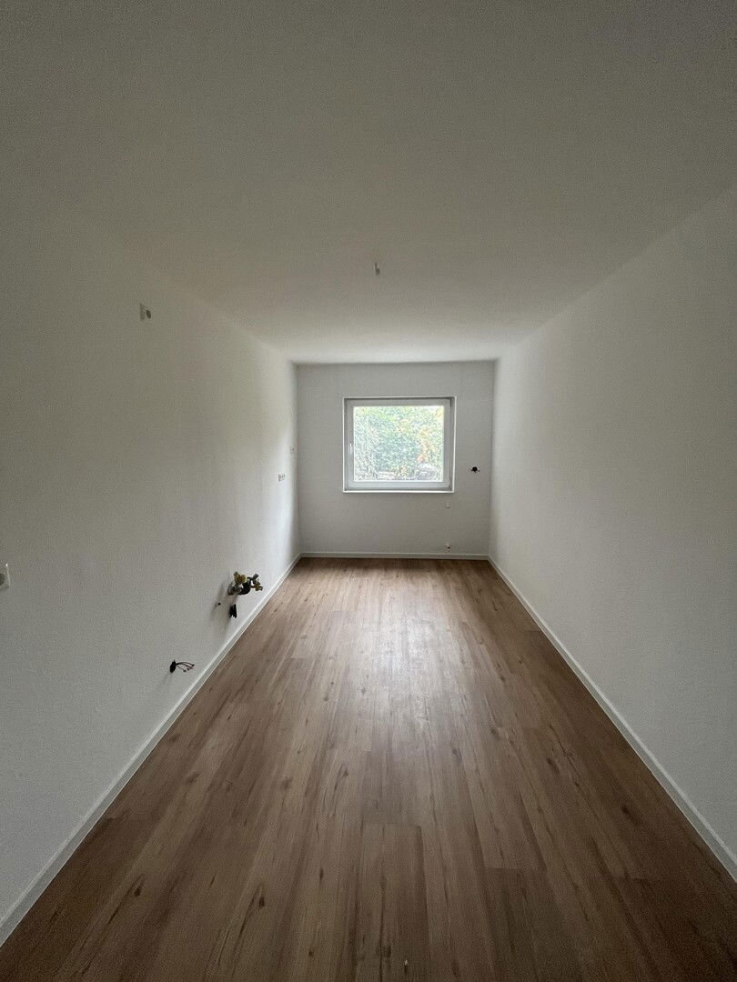 Wohnung zur Miete 700 € 2 Zimmer 61,1 m²<br/>Wohnfläche 1.<br/>Geschoss 01.01.2025<br/>Verfügbarkeit Mittelweg 2a Weingarten 76356