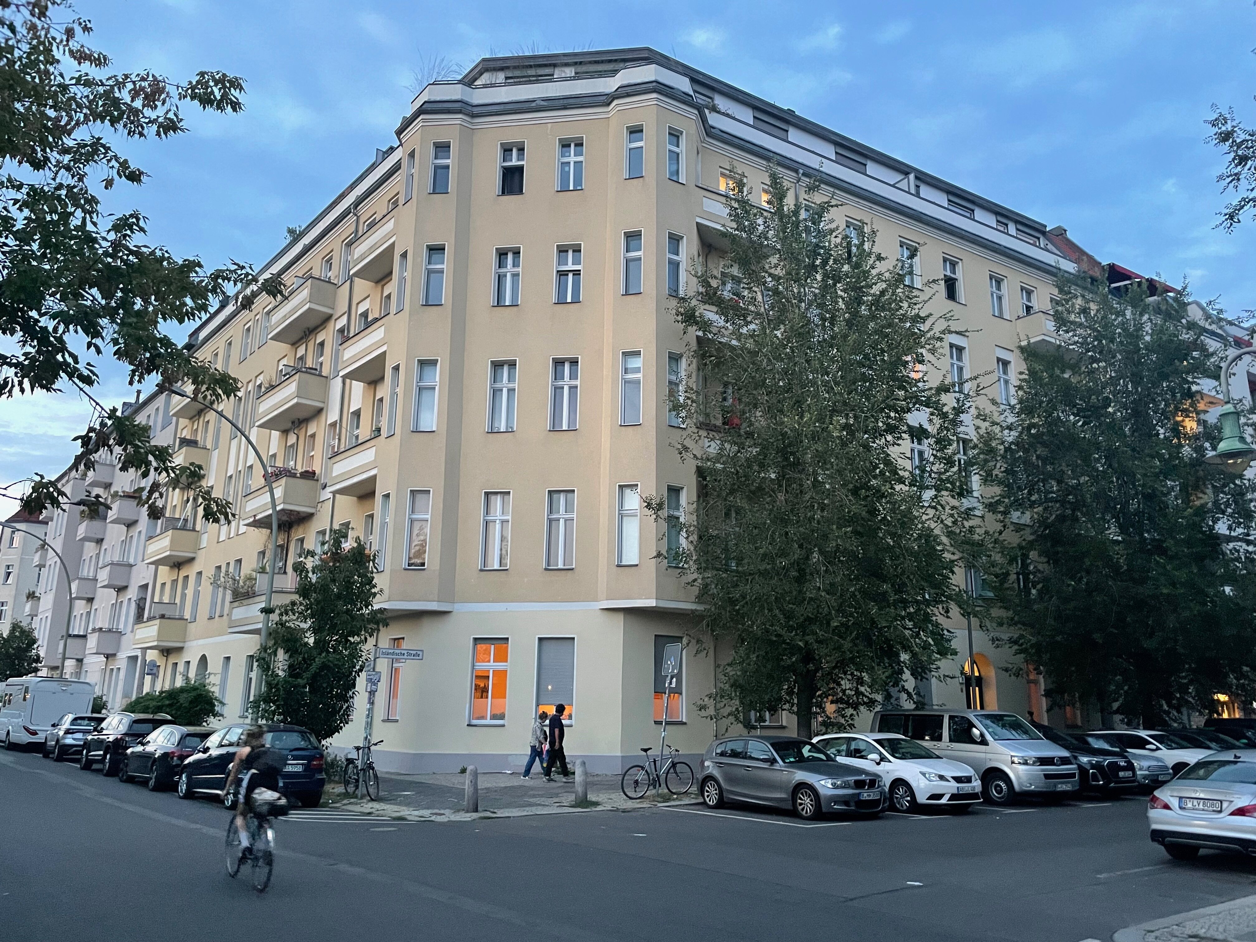 Studio zur Miete 2.390 € 3 Zimmer 99 m²<br/>Wohnfläche 01.04.2025<br/>Verfügbarkeit Prenzlauer Berg Berlin 10439