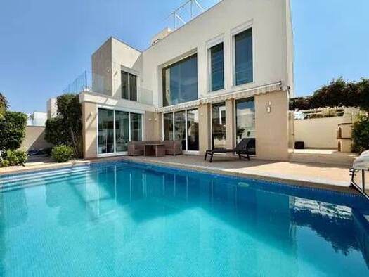 Chalet zum Kauf 674.900 € 3 Zimmer 147 m² Calle Venecia Pilar de la Horadada 03191
