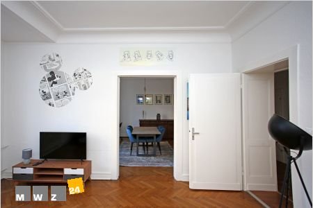 Wohnung zur Miete Wohnen auf Zeit 2.500 € 4 Zimmer 105 m²<br/>Wohnfläche 01.10.2024<br/>Verfügbarkeit Stockum Düsseldorf 40477