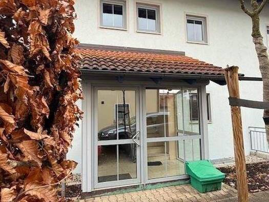 Studio zur Miete 455 € 1 Zimmer 27,3 m² frei ab 01.04.2026 Egmating 85658