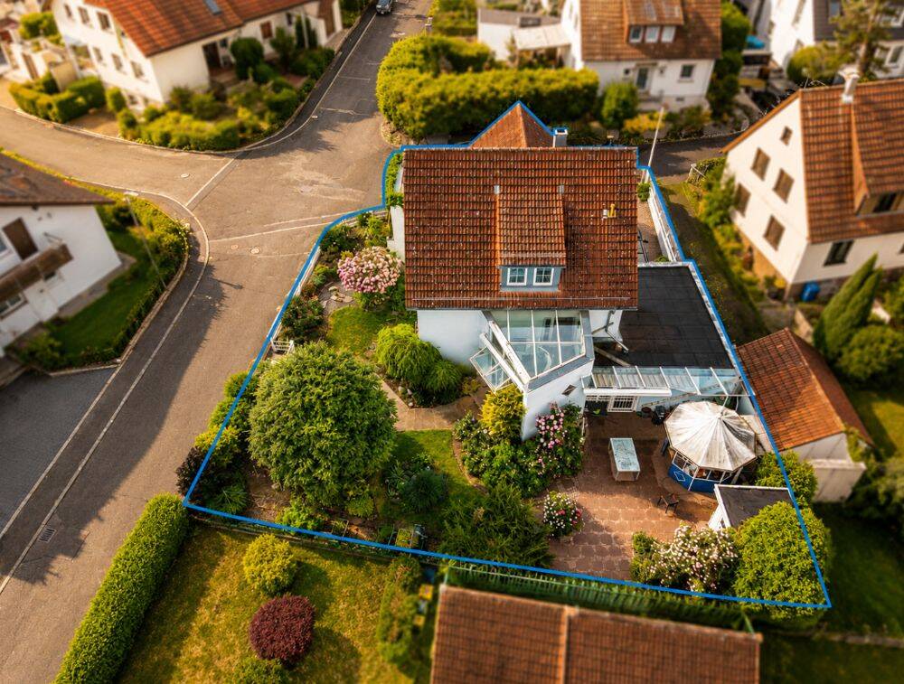 Einfamilienhaus zum Kauf – další