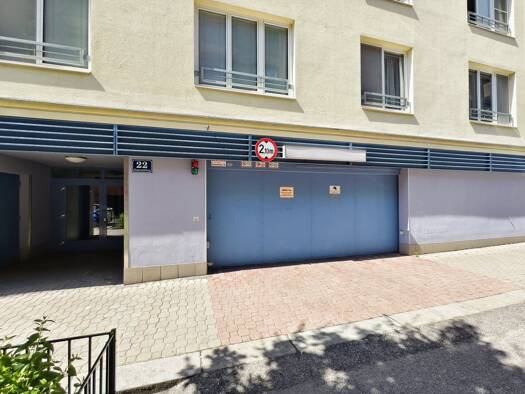 Tiefgaragenstellplatz zum Kauf 30.000 € Landstraße 1030