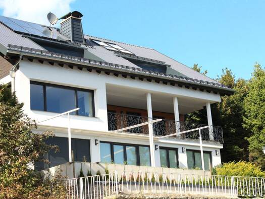 Mehrfamilienhaus zum Kauf als Kapitalanlage geeignet 995.000 € 15 Zimmer 481 m² 704 m² Grundstück Winterberg 59955