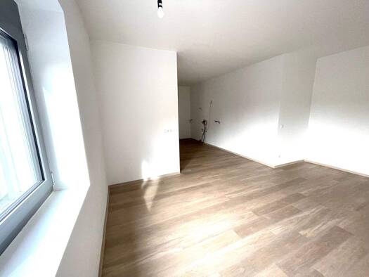 Bürofläche zur Miete 749 € 2 Zimmer 67 m² Bürofläche Gleisdorf 8200