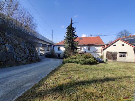 Haus zum Kauf 495.000 € 8 Zimmer 200 m² 5.113 m² Grundstück Lambach 4650