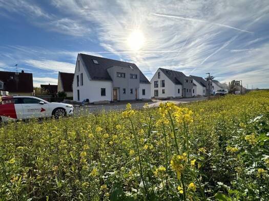 Doppelhaushälfte zum Kauf provisionsfrei 779.000 € 5 Zimmer 139 m² 271 m² Grundstück Reitersbergstrasse Kosbach Erlangen 91056