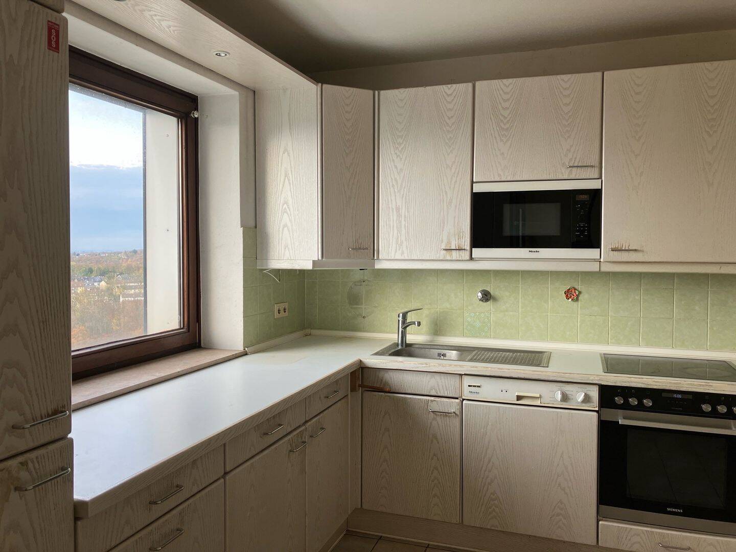 Immobilie in Heiligenhaus - 4-Zimmer zum Selbstverwirklichen - Bild 2