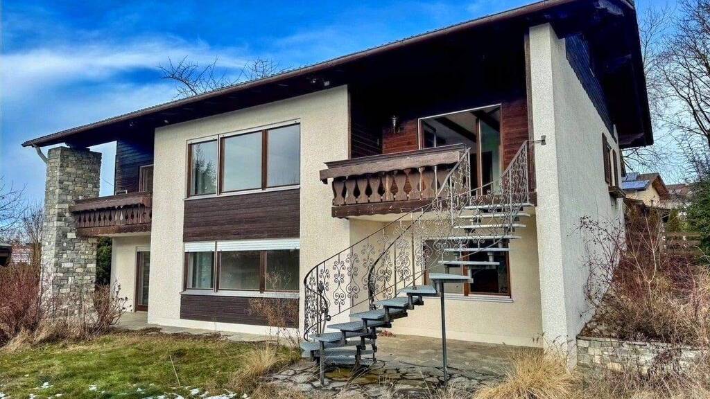 Einfamilienhaus zum Kauf 449.000 € 7 Zimmer 154,9 m² 1.025 m² Grundstück Engelsberg 84549