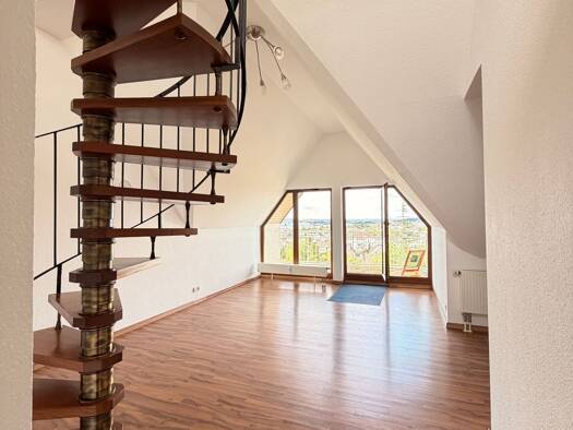 Maisonette zum Kauf 395.000 € 4,5 Zimmer 90 m² 2. Geschoss Böblingen Böblingen 71032