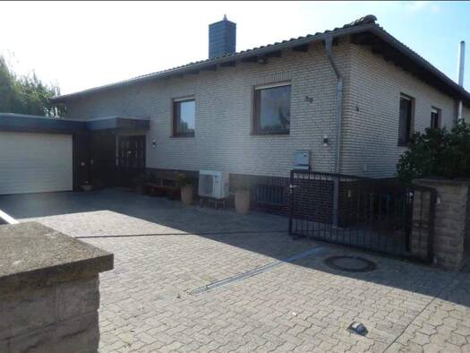 Bungalow zum Kauf provisionsfrei 475.000 € 5 Zimmer 147 m² 864 m² Grundstück Isenbüttel Isenbüttel 38550