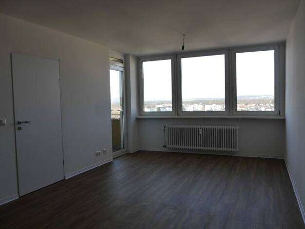 Wohnung zur Miete 708 € 2 Zimmer 65,3 m² 6. Geschoss frei ab 10.08.2026 Goethestraße 136 Bischofsheim Maintal 63477