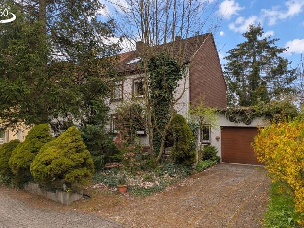 Doppelhaushälfte zum Kauf 129.000 € 4 Zimmer 132 m² 782 m² Grundstück Erfweiler-Ehlingen Mandelbachtal 66399