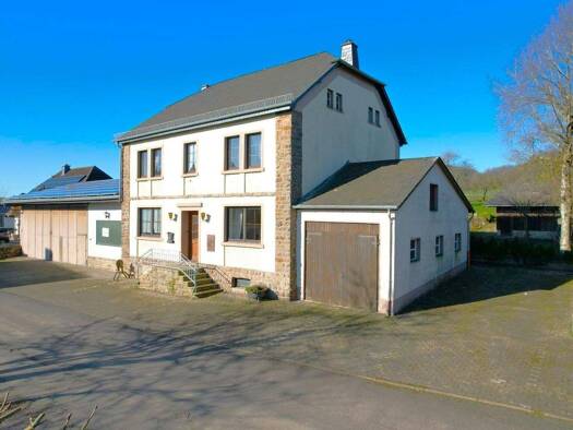 Einfamilienhaus zum Kauf 347.000 € 7 Zimmer 178 m² 6.197 m² Grundstück frei ab sofort Laucherbach Niederlauch 54614