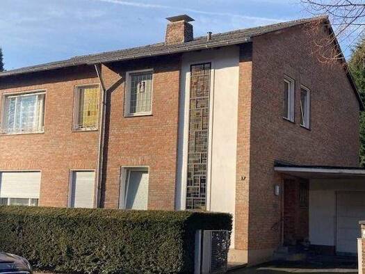 Immobilie zum Kauf als Kapitalanlage geeignet 145.000 € 98 m² 675 m² Grundstück Oskar Graemer Strasse 17 Rheydt Mönchengladbach 41236