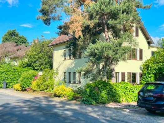 Einfamilienhaus zum Kauf 1.150.000 € 9 Zimmer 216 m² 951 m² Grundstück Kronberg Kronberg im Taunus 61476
