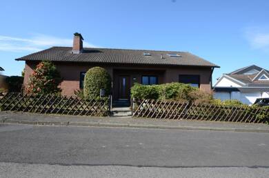 Einfamilienhaus zum Kauf 649.000 € 7 Zimmer 175 m² 706 m² Grundstück Schildgen Bergisch Gladbach 51467