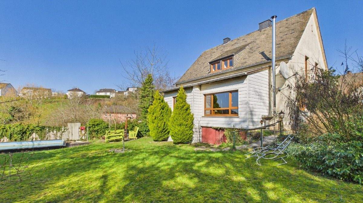 Immobilie in Wincheringen - Einfamilienhaus in Wincheringen zu verkaufen - Bild 1