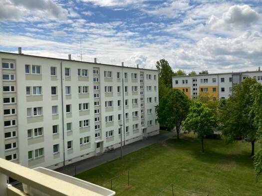 Wohnung zur Miete 660 € 6 Zimmer 118,2 m² 3. Geschoss Am Stadion 21 Hermsdorf 07629