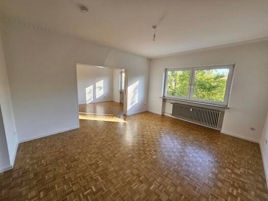 Wohnung zur Miete 1.375 € 4,5 Zimmer 119,5 m² Geschoss 2/4 frei ab sofort St Johannis Nürnberg 90419