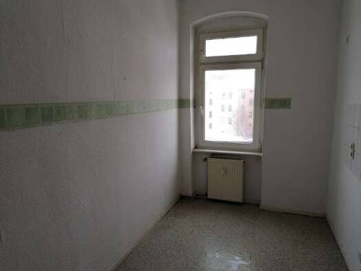 Wohnung zur Miete 242 € 2 Zimmer 44 m² 3. Geschoss Feldstraße 12 Weißenfels 06667