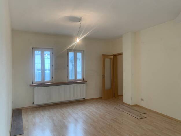 Wohnung zur Miete 1.040 € 3 Zimmer 80 m² frei ab sofort Friedberg 61169