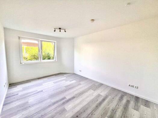 Wohnung zur Miete 630 € 2 Zimmer 79 m² Negast Steinhagen 18442