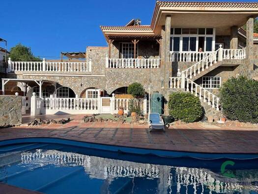 Villa zum Kauf 695.900 € 10 Zimmer 347 m² 730 m² Grundstück Arona 38632