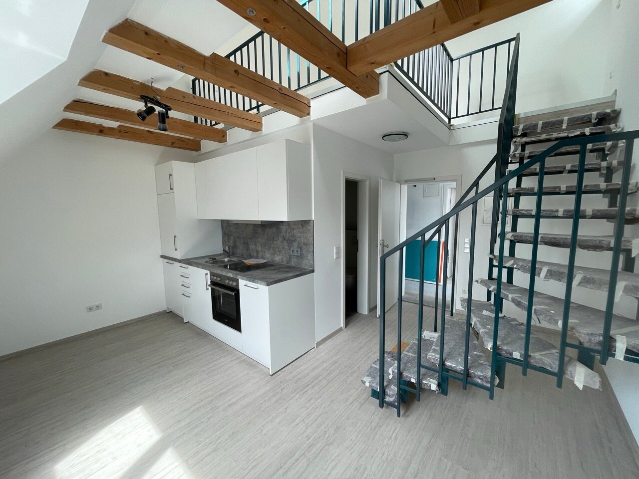 Maisonette zur Miete 520 € 1,5 Zimmer 32 m²<br/>Wohnfläche 2.<br/>Geschoss 01.03.2025<br/>Verfügbarkeit Fischbach Nürnberg 90475