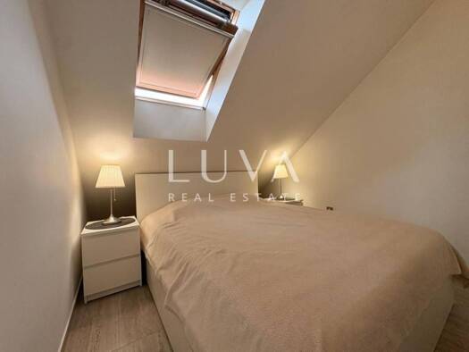 Wohnung zur Miete 900 € 2 Zimmer 55 m² 4. Geschoss Knezija, Tresnjevka - Jug Knezija - Srednjaci