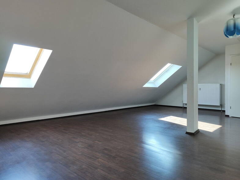 Maisonette zur Miete 1.200 € 5 Zimmer 108 m² 2. Geschoss frei ab 01.07.2025 Kommerner Straße 12 Euskirchen Euskirchen 53879