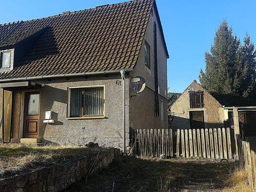 Doppelhaushälfte zum Kauf provisionsfrei 65.000 € 4 Zimmer 95 m² 500 m² Grundstück Unterwellenborn 07333