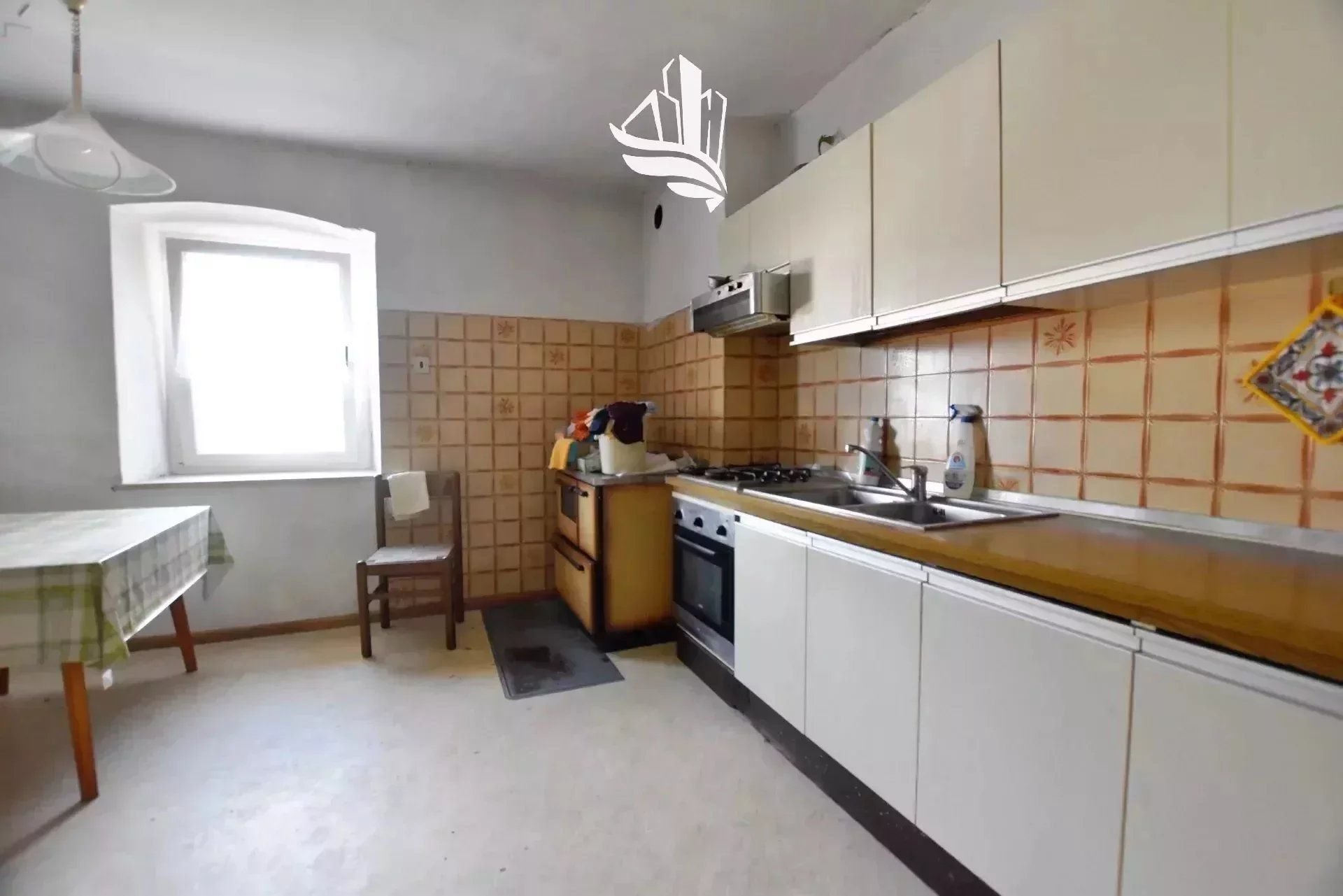 Apartment zum Kauf 243.000 € 3 Zimmer 165 m²<br/>Wohnfläche 1.<br/>Geschoss Salurn 39040