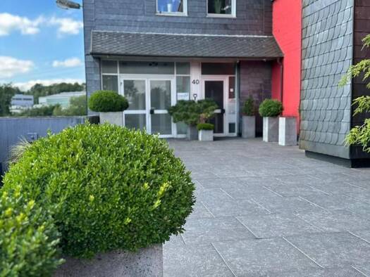 Wohnung zur Miete 1.550 € 6 Zimmer 235 m² 1. Geschoss frei ab 01.10.2026 Walter-Freitag-Straße 40 Lüttringhausen Remscheid 42899