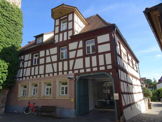 Verkaufsfläche zum Kauf 370.000 € 6 Zimmer 143 m² Verkaufsfläche Herzogenaurach Herzogenaurach 91074