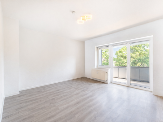 Wohnung zum Kauf provisionsfrei 329.000 € 3 Zimmer 90,5 m² 5 Geschosse frei ab sofort Großreuth b Schweinau Nürnberg 90431