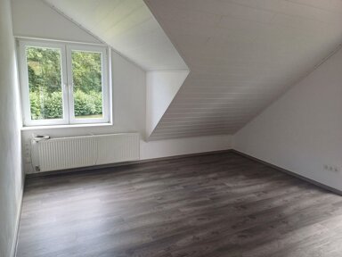 Wohnung zur Miete 610 € 4 Zimmer 96 m² 1. Geschoss frei ab sofort Lache Roßbach 53547