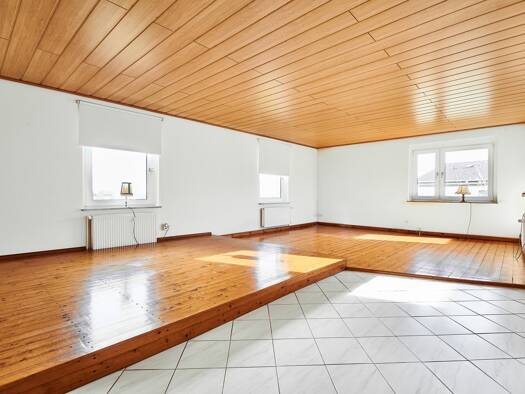 Mehrfamilienhaus zum Kauf 425.000 € 6 Zimmer 200 m² 1.150 m² Grundstück Detmold / Hiddesen 32760