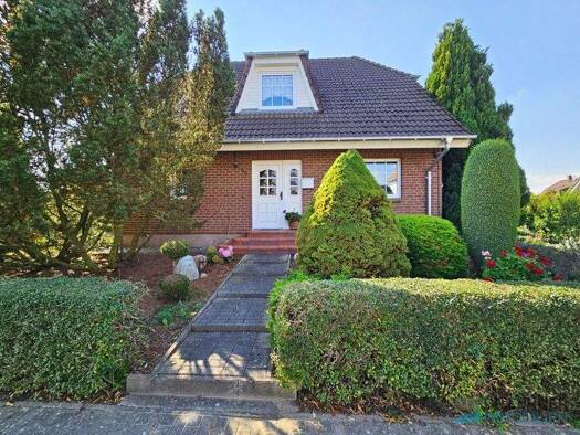 Einfamilienhaus zum Kauf 340.000 € 5 Zimmer 125 m² 668 m² Grundstück Neverin 17039