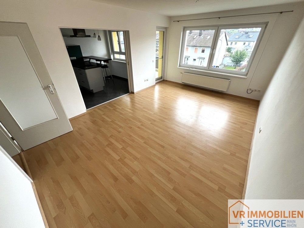 Wohnung zum Kauf 250.000 € 3 Zimmer 86 m²<br/>Wohnfläche 2.<br/>Geschoss Gartenstadt Bad Neustadt 97616