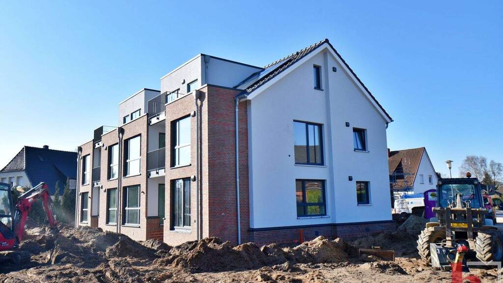 Wohnung zur Miete - Erstbezug 1.180 € 3 Zimmer 98,6 m² 3. Geschoss frei ab 01.05.2026 Diepholz 49356