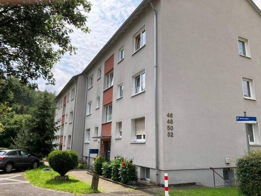Wohnung zur Miete 412 € 3 Zimmer 69,5 m² 1. Geschoss frei ab sofort Berliner Straße 48 Helsa 34298