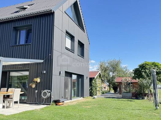 Haus zum Kauf 5 Zimmer 170 m² 574 m² Grundstück Seewalchen am Attersee 4863