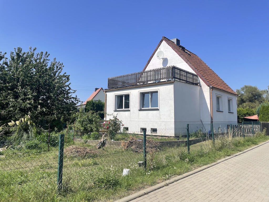 Einfamilienhaus zum Kauf 250.000 € 5 Zimmer 130 m²<br/>Wohnfläche 1.798 m²<br/>Grundstück Blankenburg Blankenburg (Harz) 38889