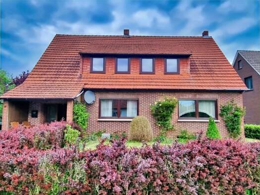 Einfamilienhaus zum Kauf 135.000 € 7 Zimmer 125 m² 1.250 m² Grundstück Unterlübbe Hille 32479