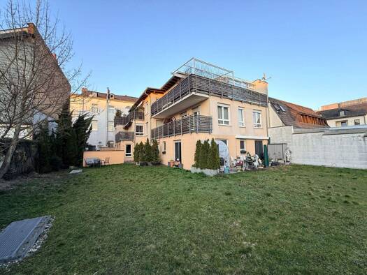 Terrassenwohnung zum Kauf 269.000 € 1,5 Zimmer 52 m² 3 Geschosse frei ab sofort Bad Homburg Bad Homburg vor der Höhe 61348