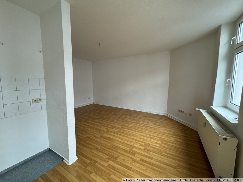 Wohnung zur Miete 264 € 1 Zimmer 35,2 m²<br/>Wohnfläche 4.<br/>Geschoss Leipziger Straße 27 Semmelweisstraße Magdeburg 39112