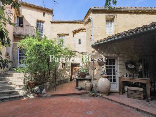 Reihenmittelhaus zum Kauf 625.000 € 15 Zimmer 295 m² 297 m² Grundstück Centre Est Uzès 30700