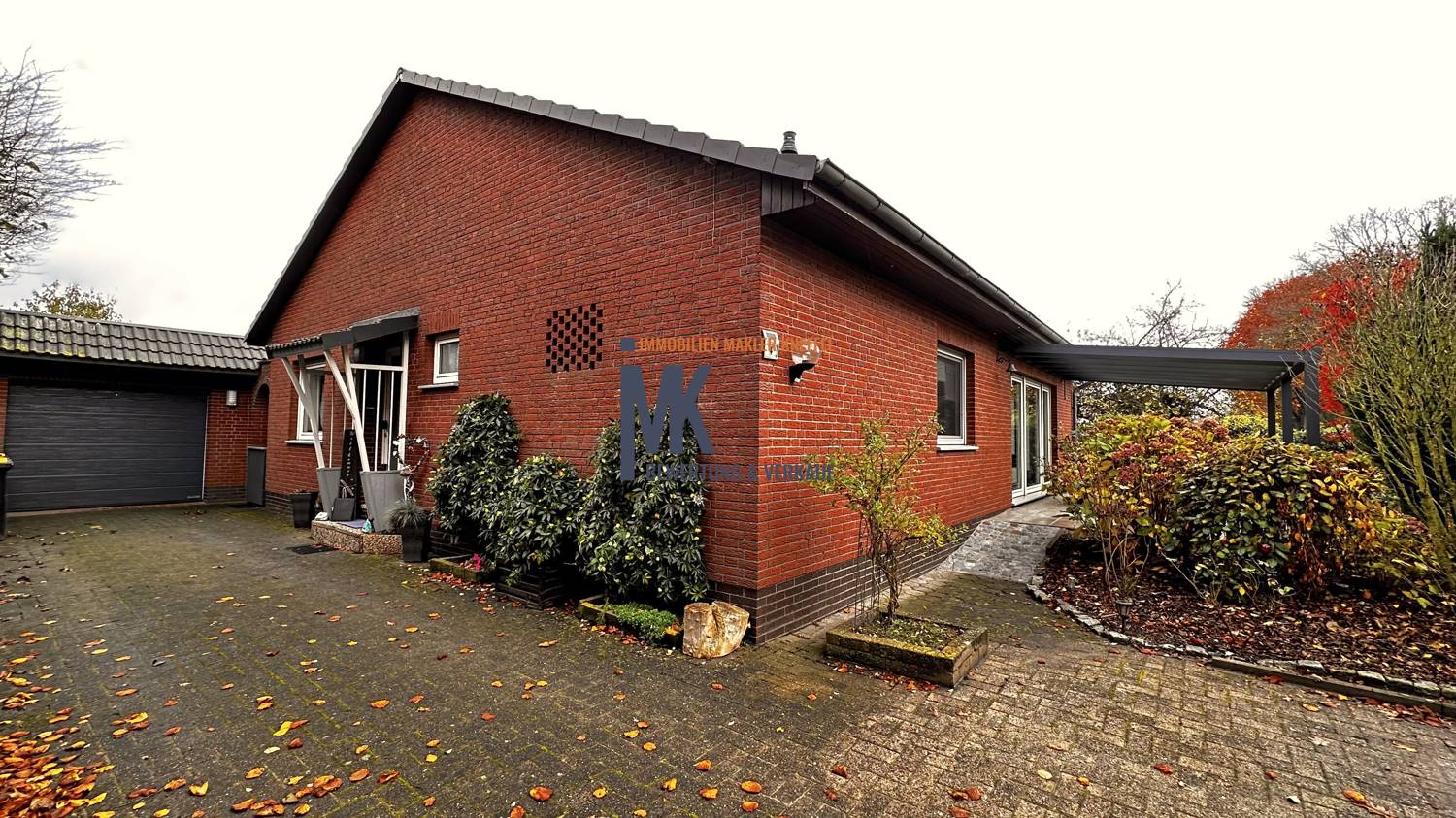 Einfamilienhaus zum Kauf 310.000 € 4 Zimmer 112 m²<br/>Wohnfläche 710 m²<br/>Grundstück Falkenburg Ganderkesee / Falkenburg 27777