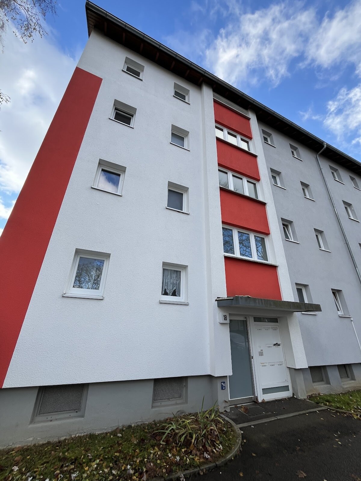 Wohnung zur Miete 539 € 2 Zimmer 51,2 m²<br/>Wohnfläche 3.<br/>Geschoss ab sofort<br/>Verfügbarkeit Sudetenstr. 18 West Heidenheim an der Brenz 89518